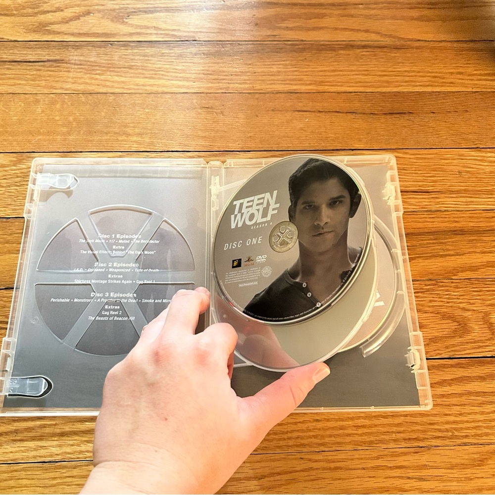 Teen Wolf Complete Series Seasons 1-6 DVDs - Picture 6 of 8